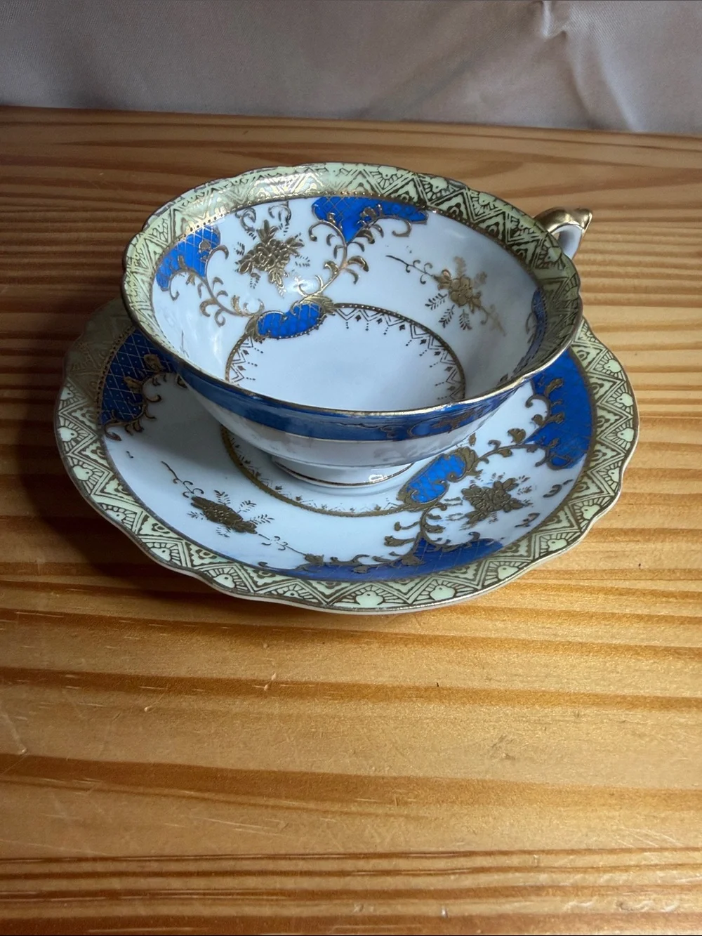Vintage Mid-Century MB Japan Porcelain Saucer Gold Backstamp Ring Dish Flawed